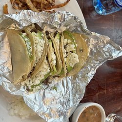 Angel's Restaurant and Bar and Store - Tacos Mexico