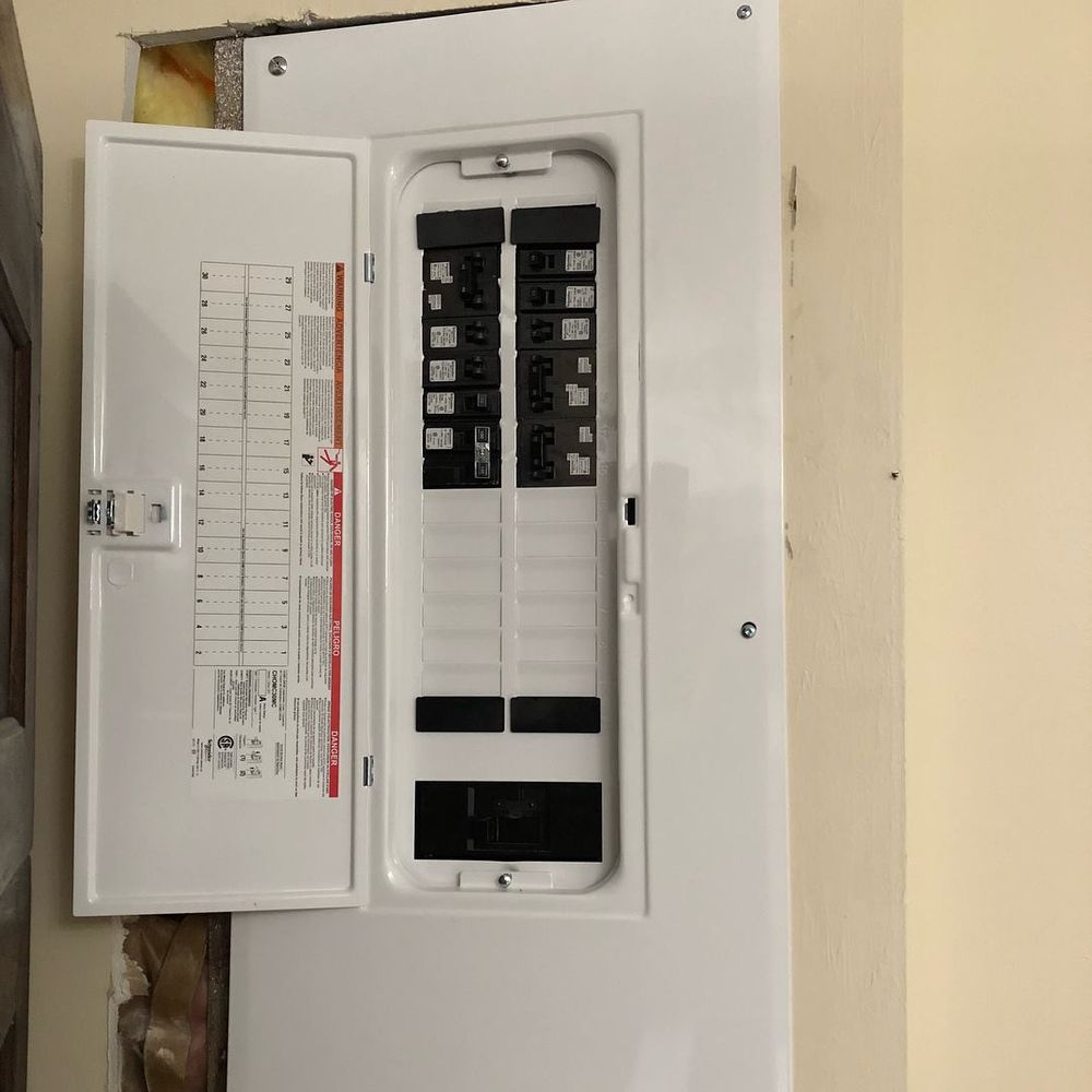Slide of Norwalk Emergency Electrician