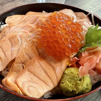 Akebono Japanese Cuisine - Salmon ikura bowl - Sushi Bars Near Me - Seattle, Washington