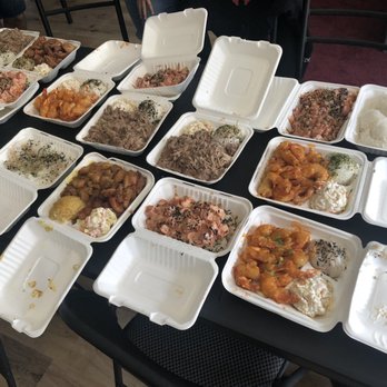 Grind Wit Tryz - Kamikaze Shrimp, Spicy Ahi, Mochiko Chicken Curry, Kalua Pig, and Ono Chicken - Filipino Near Me - Portland, Oregon Grind Wit Tryz - Kamikaze Shrimp, Spicy Ahi, Mochiko Chicken Curry, Kalua Pig, and Ono Chicken - Filipino Near Me - Portland, Oregon