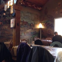 Back 40 Junction Restaurant - More decor