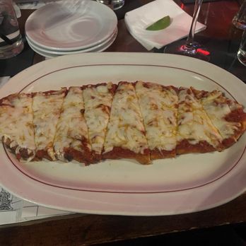 The Ramp Restaurant & Bar - Cheese flatbread pizza - Italian Near Me - Burbank, California The Ramp Restaurant & Bar - Cheese flatbread pizza - Italian Near Me - Burbank, California