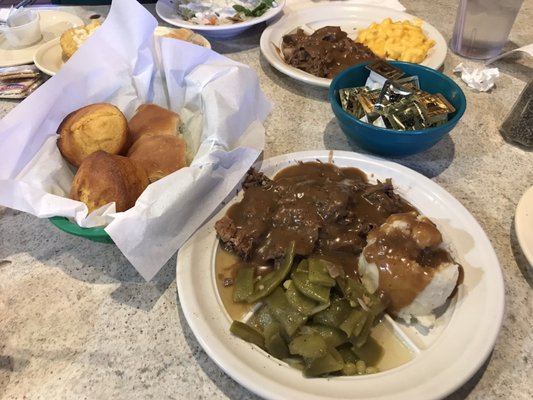 Mama's Daughters' Diner by null