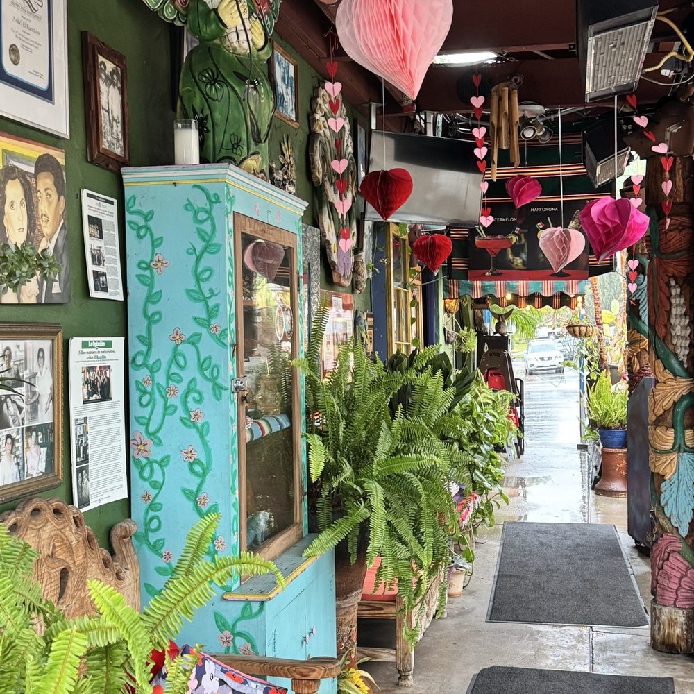 Avila's El Ranchito - Gorgeous, welcoming entrance! - Mexican Near Me - Lake Forest, California
