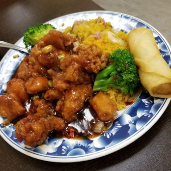 Mulan Chinese Restaurant - General tso chicken combo - Chinese Near Me - Sandy, Utah Mulan Chinese Restaurant - General tso chicken combo - Chinese Near Me - Sandy, Utah