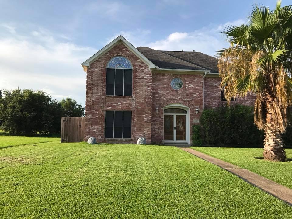 Slide of Campbell Roofing & Solar