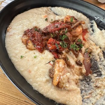 Moondog Cafe & Bakery - Shrimp and grits - Cafes Near Me - Key West, Florida Moondog Cafe & Bakery - Shrimp and grits - Cafes Near Me - Key West, Florida