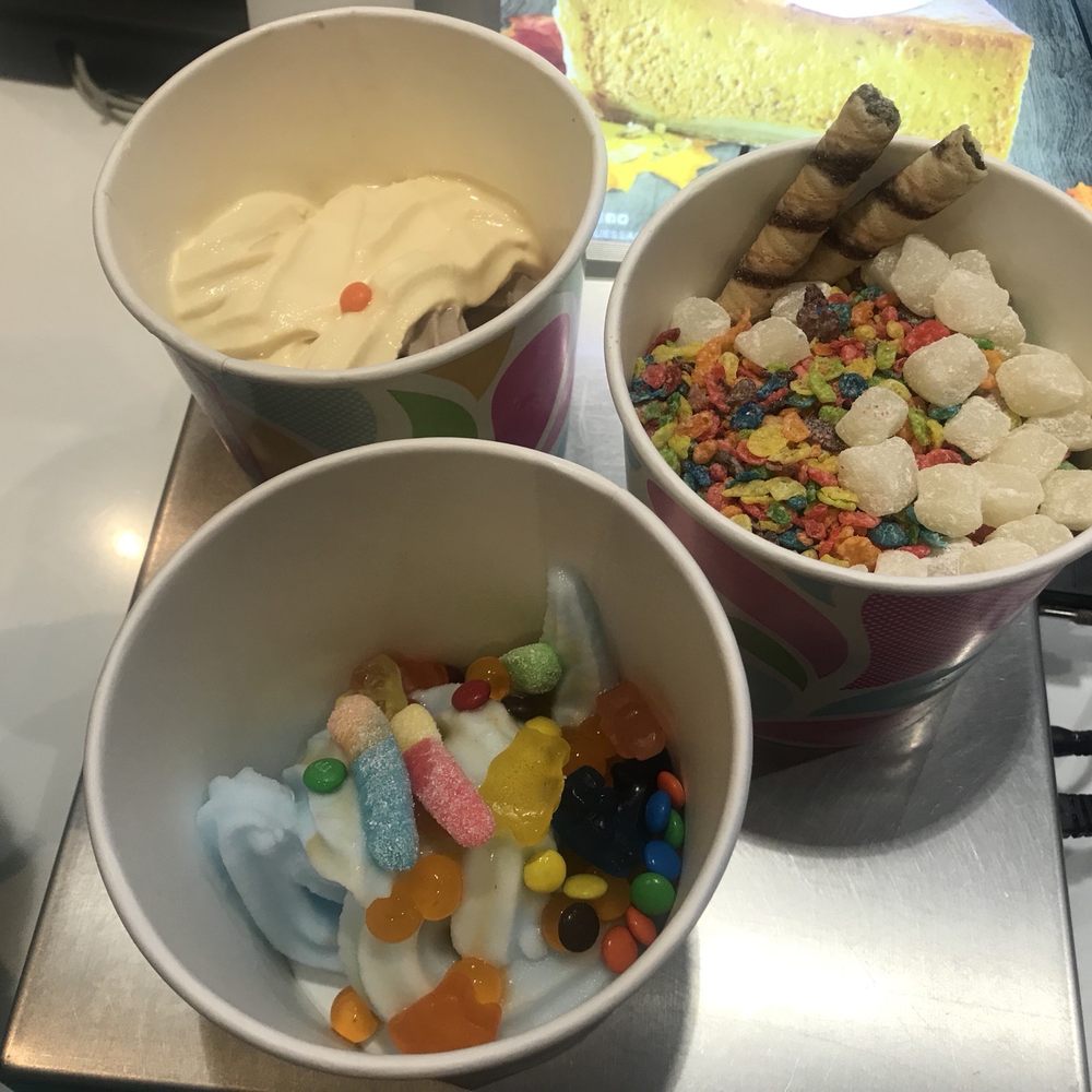 Yogurtland - Fro-yo is $.49 an ounce - Ice Cream & Frozen Yogurt Near Me - Los Angeles, California