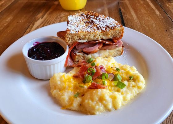Cottonwood Cafe by null