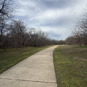 Brushy Creek Trail East - vibes - Hiking Near Me - Round Rock, Texas Brushy Creek Trail East - vibes - Hiking Near Me - Round Rock, Texas