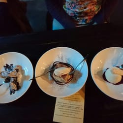 Venosa - Chocolate cannoli, tiramisu and the wobbliest panna cotta ever