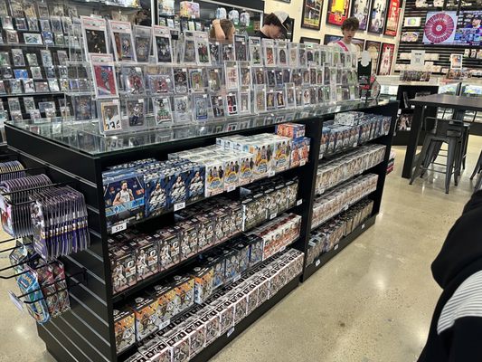 Honey Hole Collectibles by null