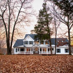 Enchanted Owl Inn