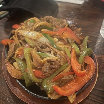 Maggie's Blue Rose - Fajitas - Mexican Near Me - Avalon, California Maggie's Blue Rose - Fajitas - Mexican Near Me - Avalon, California