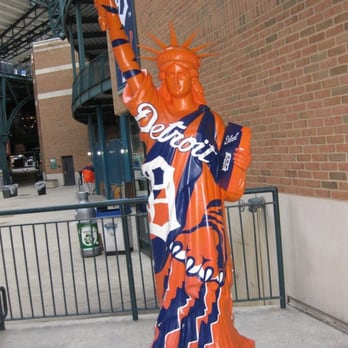 Comerica Park - Stadiums & Arenas Near Me - Detroit, Michigan Comerica Park - Stadiums & Arenas Near Me - Detroit, Michigan