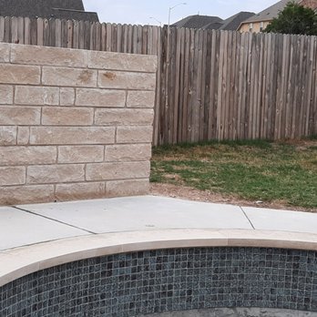 Austin Dreamscapes - Masonry Wall hiding Equipment - Pool & Hot Tub Service Near Me - Leander, Texas Austin Dreamscapes - Masonry Wall hiding Equipment - Pool & Hot Tub Service Near Me - Leander, Texas