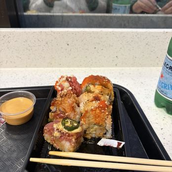 FOB Sushi Bar - Sushi Bars Near Me - Seattle, Washington FOB Sushi Bar - Sushi Bars Near Me - Seattle, Washington