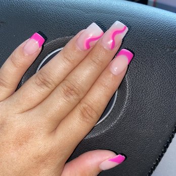 Centerville Nail Cafe - Nail Salons Near Me - Centerville, Ohio