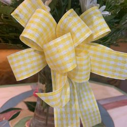 Russells Flowers, Garden Center & Gifts