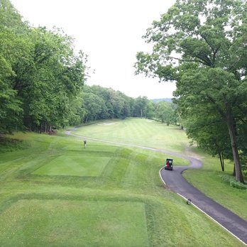 Maple Moor Golf Course - 4th tee - June 2021 - Golf Near Me - White Plains, New York Maple Moor Golf Course - 4th tee - June 2021 - Golf Near Me - White Plains, New York