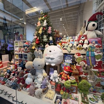 Gifts and Things - Accessories Near Me - Vancouver, British Columbia