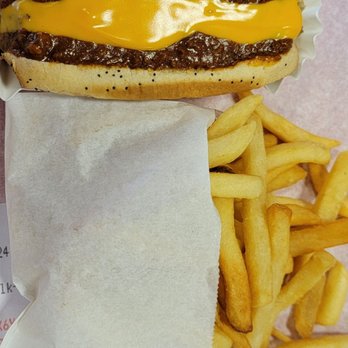 Chicago Hot Dogs - Chili cheese dog - Hot Dogs Near Me - San Antonio, Texas