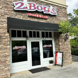 2 Boys Pizza & Grill