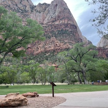 Zion Lodge - Hotels Near Me - Springdale, Utah Zion Lodge - Hotels Near Me - Springdale, Utah