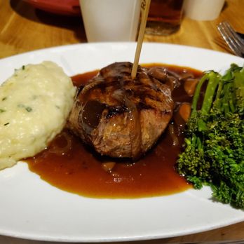 Duke's La Jolla - USDA Prime Sirloin - New American Near Me - La Jolla, California