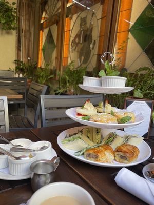 The Cat & Fiddle Pub & Restaurant by null