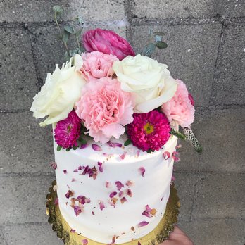 FinaLee Floral Cakes - Earl grey cake for my mom's birthday - such a pretty cake! - Custom Cakes Near Me