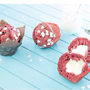 The Mine Pub - Red velvet muffin - Friterie Near Me - Rende, CS