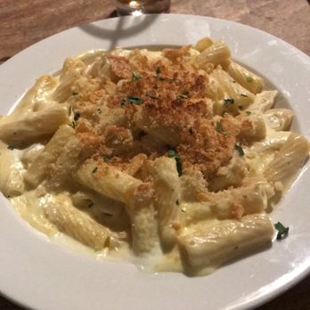 Mercy Tavern - Mac and Cheese so creamy it was perfect. - Comfort Food Near Me - Salem, Massachusetts Mercy Tavern - Mac and Cheese so creamy it was perfect. - Comfort Food Near Me - Salem, Massachusetts