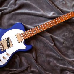 Structure Guitars