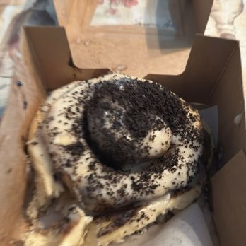 Hello cafe - Oreo cinnamon roll 7/10 - Desserts Near Me - Santa Ana , California Hello cafe - Oreo cinnamon roll 7/10 - Desserts Near Me - Santa Ana , California