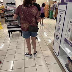 Kohl's - 30 minute line for Amazon returns