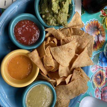 Que Pasa Cantina - Guacamole Salsas Chips - Mexican Near Me - Portland, Oregon Que Pasa Cantina - Guacamole Salsas Chips - Mexican Near Me - Portland, Oregon
