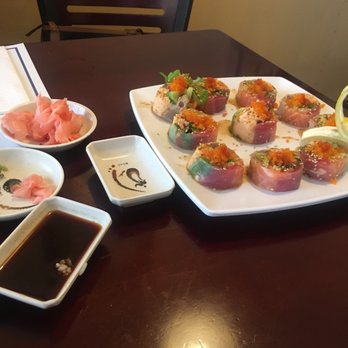 Kyoto Sushi - Some sort of spring roll. It was ok - Sushi Bars Near Me - Downey, California