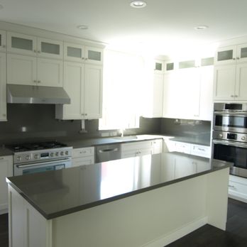 Reed's Kitchens & Baths - Dura Supreme cabinets white cabinets with Thermador appliances designed and installed by
Reeds' Kitchens & Baths - Kitchen & Bath Near Me - San Leandro, California Reed's Kitchens & Baths - Dura Supreme cabinets white cabinets with Thermador appliances designed and installed by
Reeds' Kitchens & Baths - Kitchen & Bath Near Me - San Leandro, California