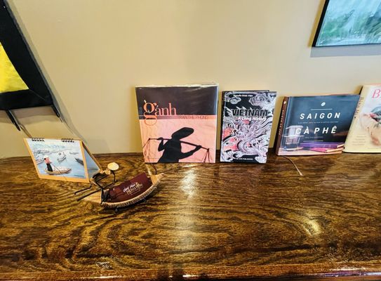 Ca phe Phin - Vietnamese coffee & tea, bubble tea house, bakery. by null