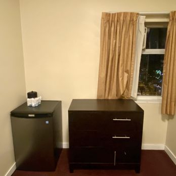 Barclay Hotel - Hotels Near Me - Vancouver, British Columbia