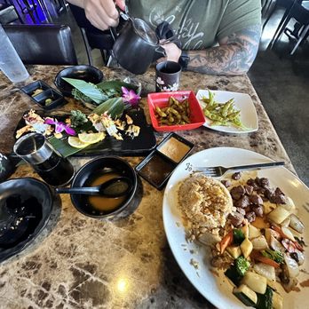 Shoyu Sushi Calloway - Firestone roll, filet teppanyaki, spicy edamame and some sashimi. - Sushi Bars Near Me - Bakersfield, California Shoyu Sushi Calloway - Firestone roll, filet teppanyaki, spicy edamame and some sashimi. - Sushi Bars Near Me - Bakersfield, California