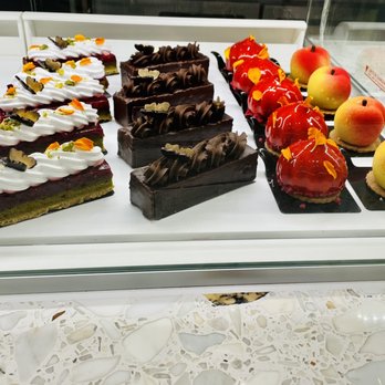 L'Artisane Creative Bakery - Bakeries Near Me - Coral Gables, Florida L'Artisane Creative Bakery - Bakeries Near Me - Coral Gables, Florida