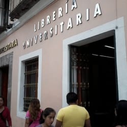 Librería Universitaria - Entrada a la librería...
