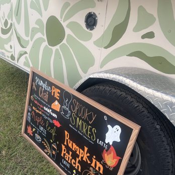 Livewire Coffee - Coffee & Tea Near Me - Charleston, South Carolina
