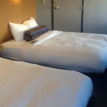 Aloft by Marriott Chesapeake - 2 Queen Beds. Pretty firm, if you like beds form, them you will be happy. - Hotels Near Me - Chesapeake, Virginia