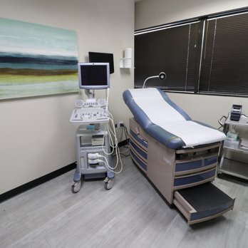 Claris Health - Spacious medical exam room - Counseling & Mental Health Near Me - Los Angeles, California Claris Health - Spacious medical exam room - Counseling & Mental Health Near Me - Los Angeles, California