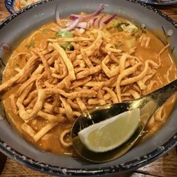 curry noddle curry noddle