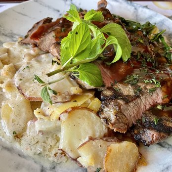 Roxx on Main - Flat iron steak - American Near Me - Martinez, California Roxx on Main - Flat iron steak - American Near Me - Martinez, California