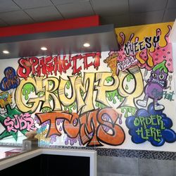 Grumpy Tom’s Pizza - Super cool wall art